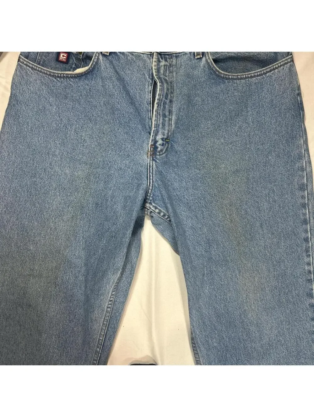Vintage Y2K Chaps Ralph Lauren relaxed fit jeans.